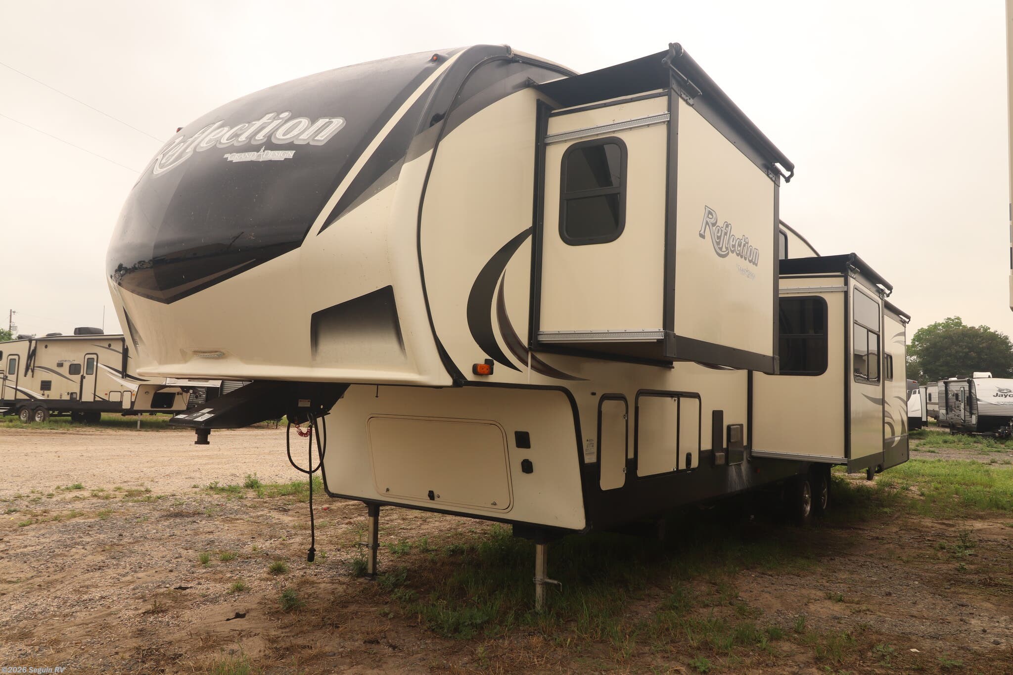 Used 2019 Grand Design Reflection 367BHS available in Seguin, Texas