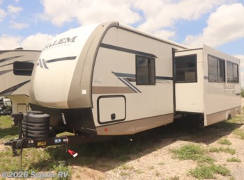 Used 2024 Forest River Salem Hemisphere Hyper-Lyte 26BHHL available in Seguin, Texas