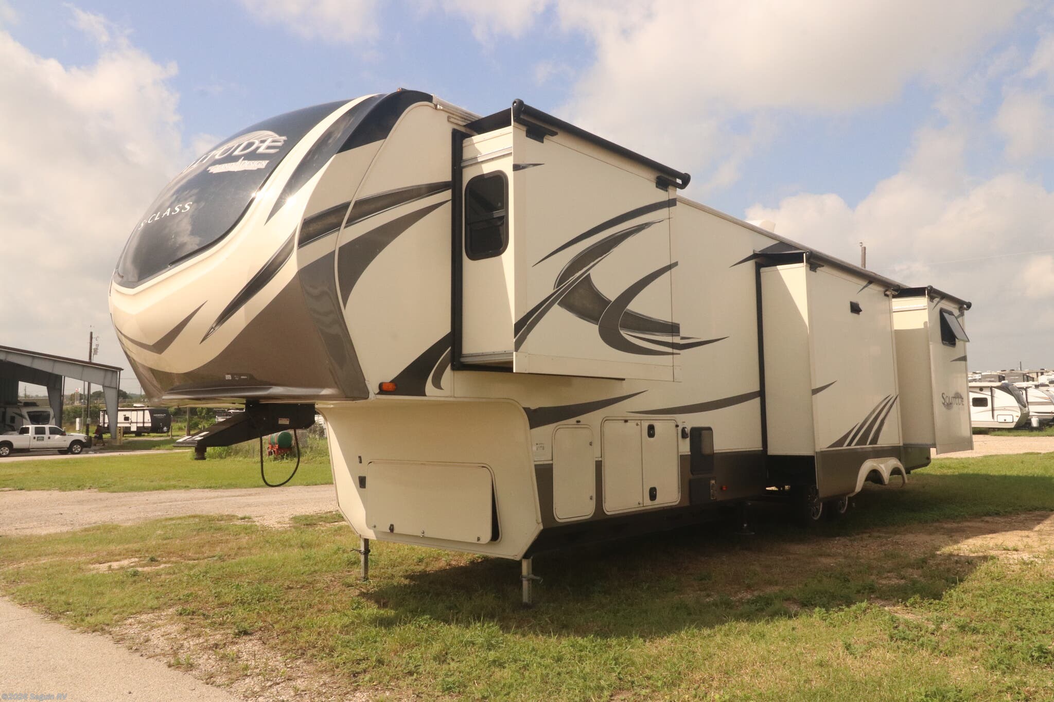 Used 2020 Grand Design Solitude S-Class 3950BH-R available in Seguin, Texas