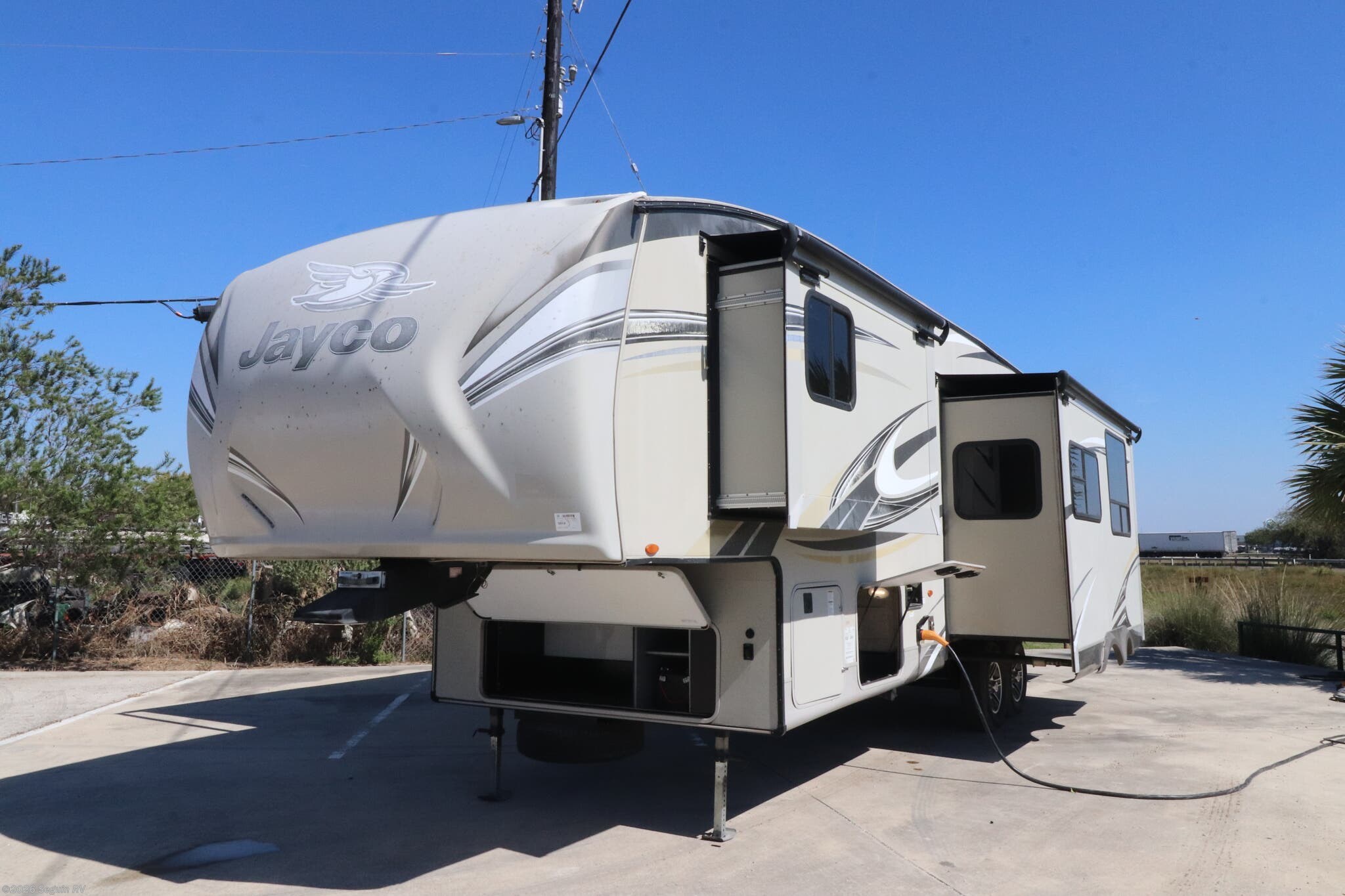Used 2017 Jayco Eagle HT 29.5BHOK available in Seguin, Texas