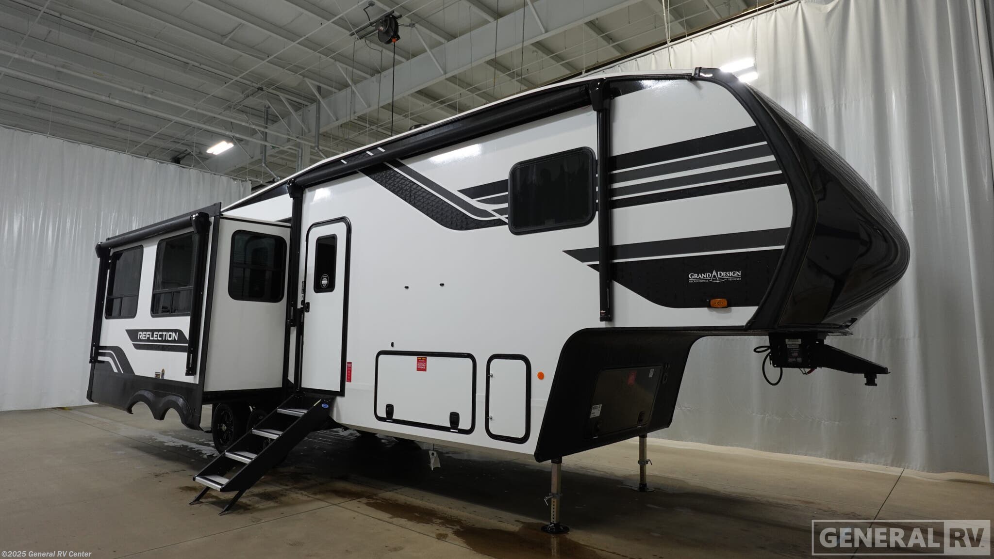 New 2026 Grand Design Reflection 303RLS available in South Weber, Utah