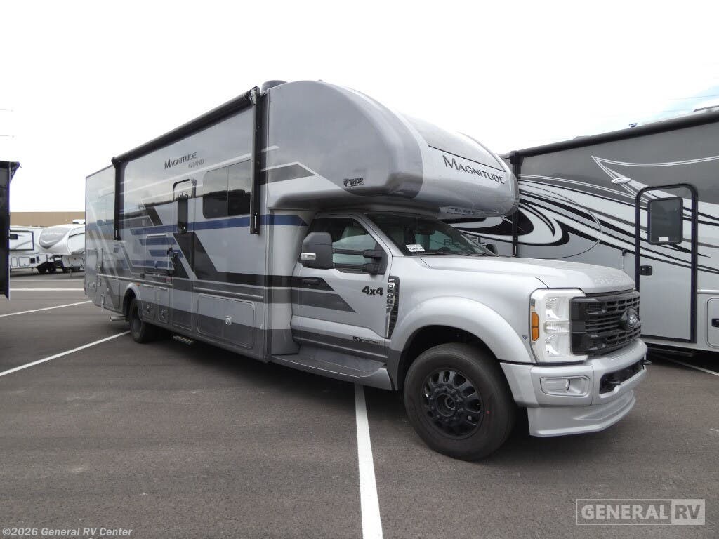New 2026 Thor Motor Coach Magnitude Grand L35 available in South Weber, Utah