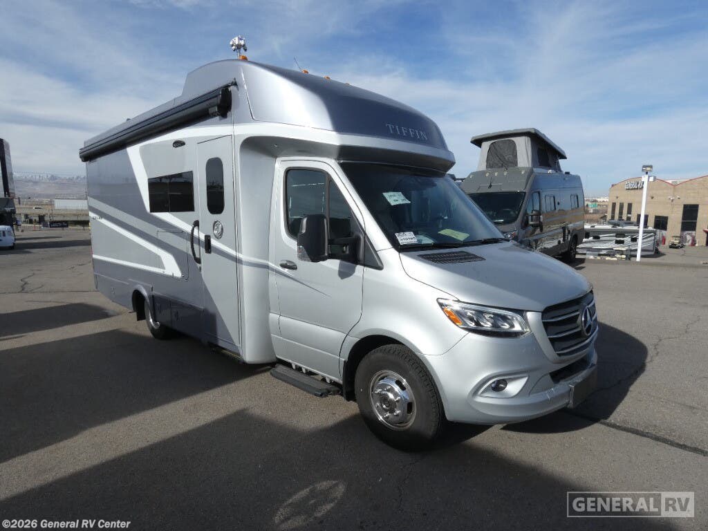 New 2025 Tiffin Wayfarer 25XRW available in South Weber, Utah
