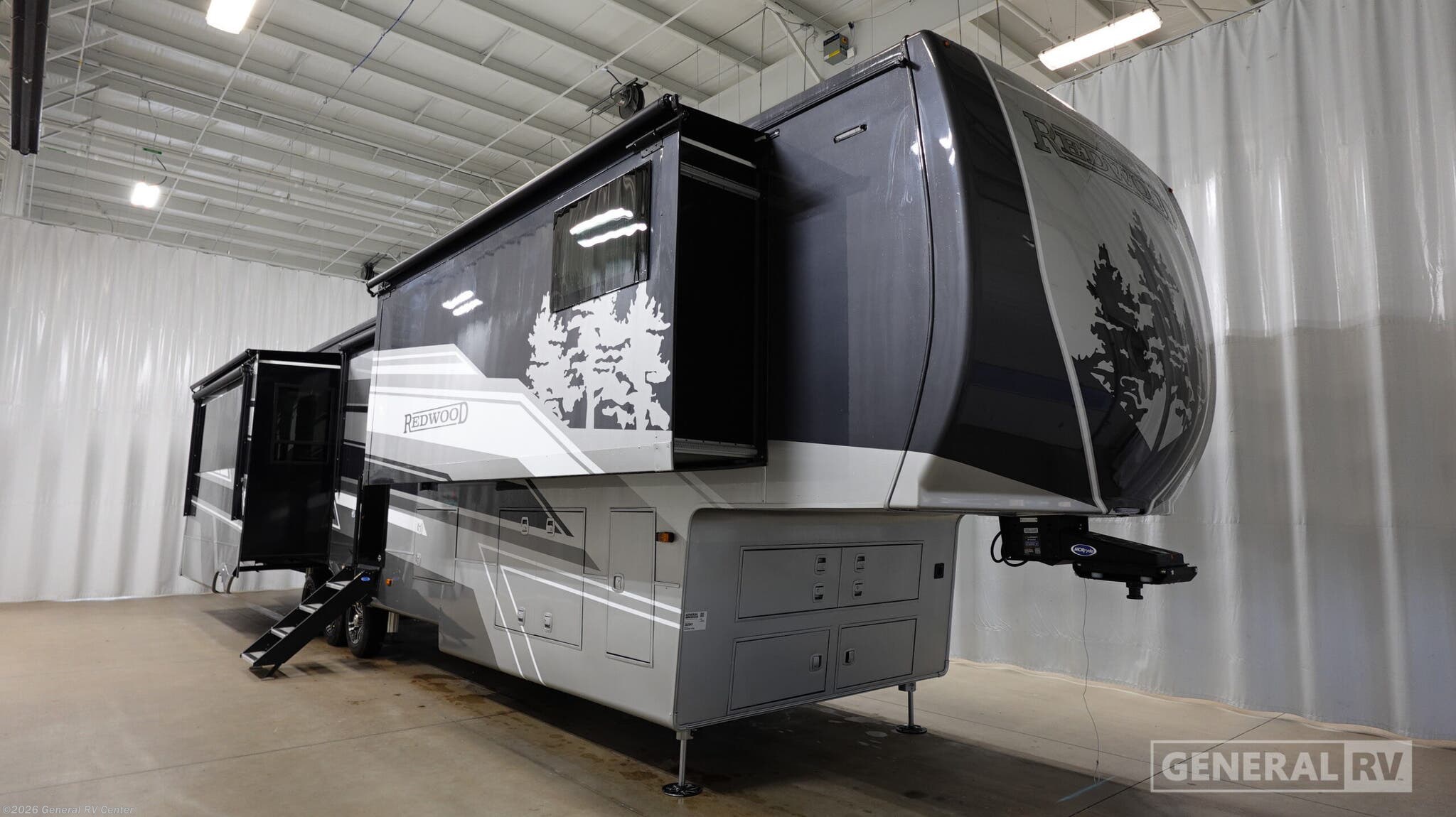 New 2027 CrossRoads Redwood 412GK available in South Weber, Utah