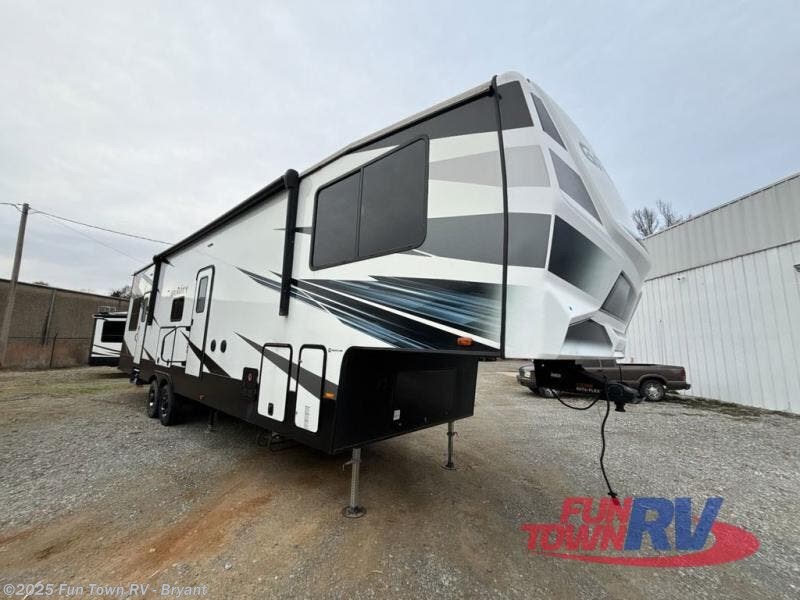 Used 2022 Heartland Gravity 3640 available in Bryant, Arkansas
