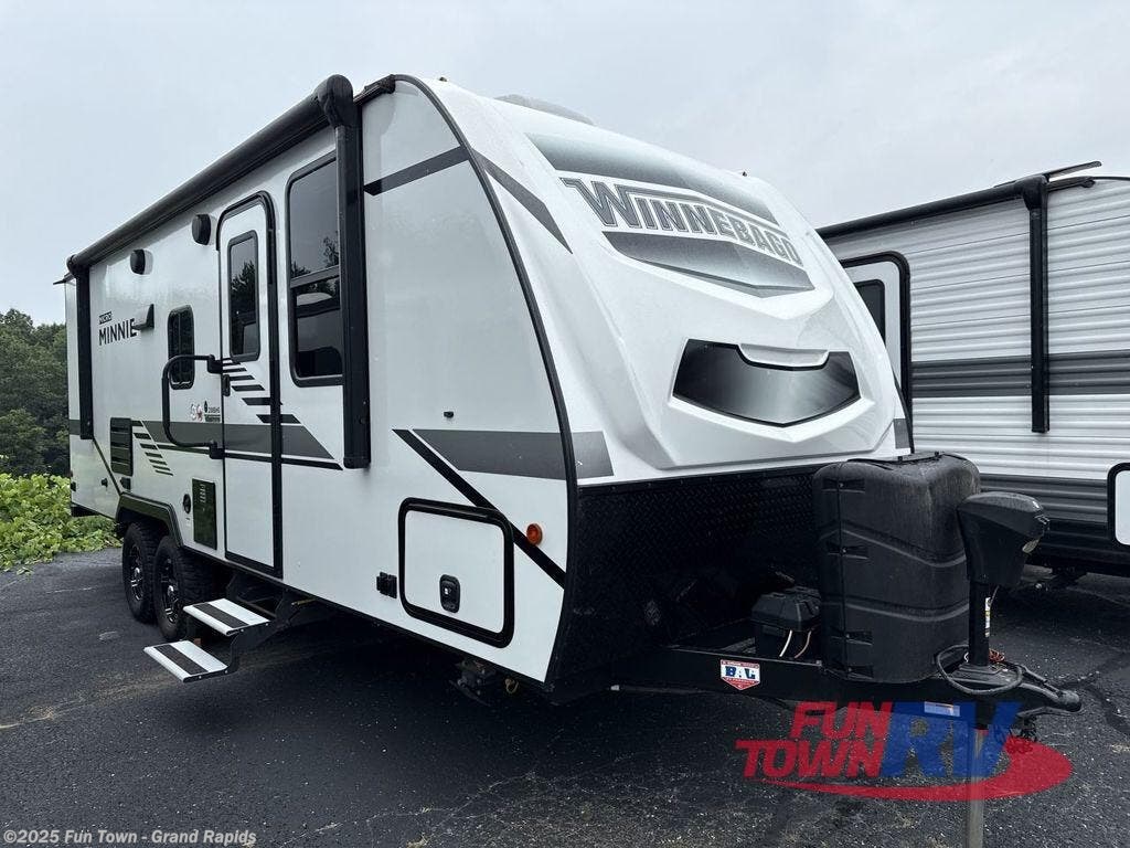 Used 2021 Winnebago Micro Minnie 2306BHS available in Rockford, Michigan