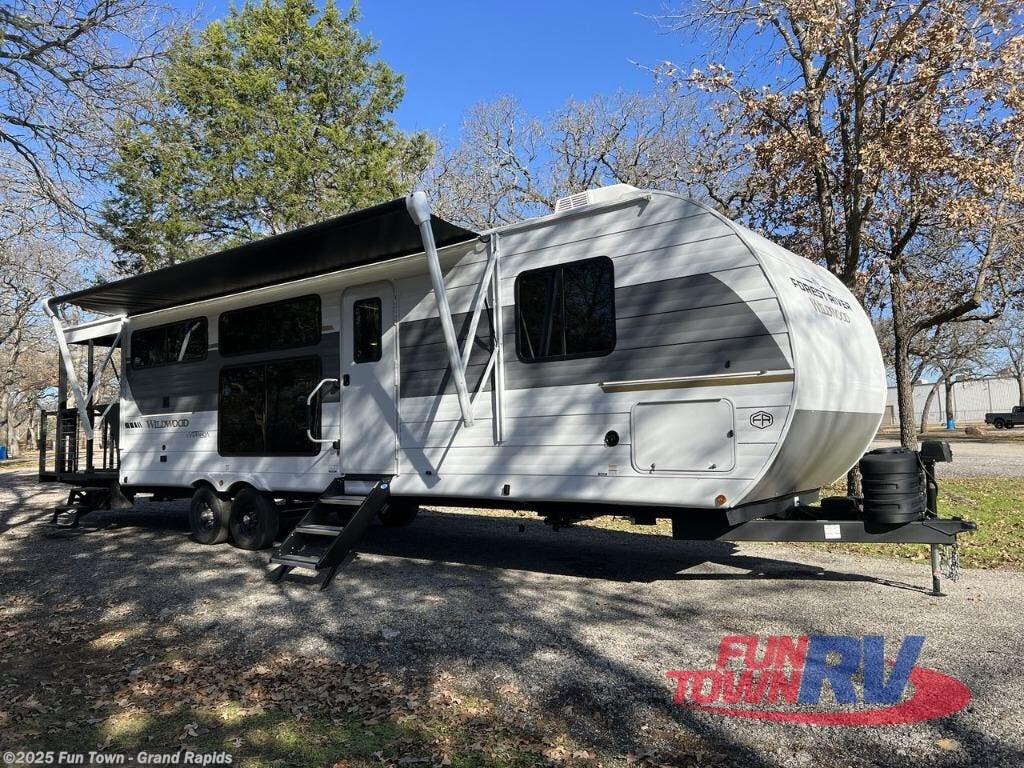 New 2025 Forest River Wildwood 32VERANDA available in Rockford, Michigan