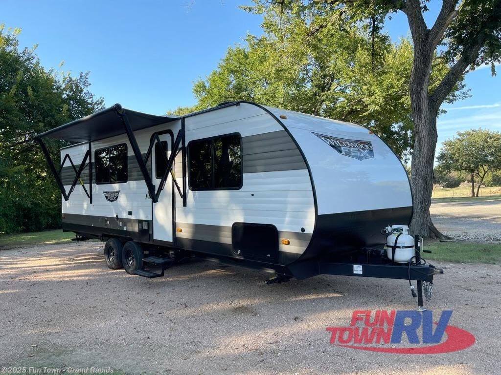 New 2025 Forest River Wildwood FSX 266BHLE available in Rockford, Michigan