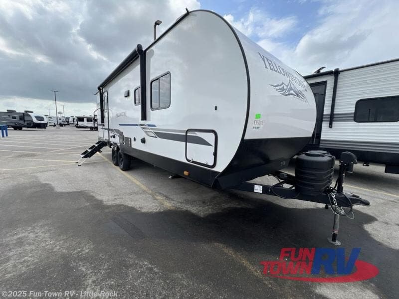 New 2025 Gulf Stream Yellowstone Ranch Edition 26RBS available in Little Rock, Arkansas