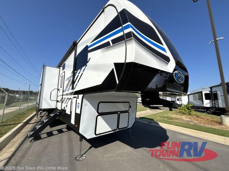 Used 2022 Keystone Fuzion 379 available in Little Rock, Arkansas