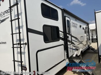 New 2022 Coachmen Freedom Express Ultra Lite 287BHDS available in Buda, Texas