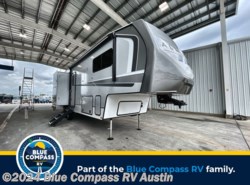 New 2024 Alliance RV Avenue 33RKS available in Buda, Texas