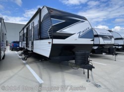 New 2025 CrossRoads Zinger ZR390DB available in Buda, Texas