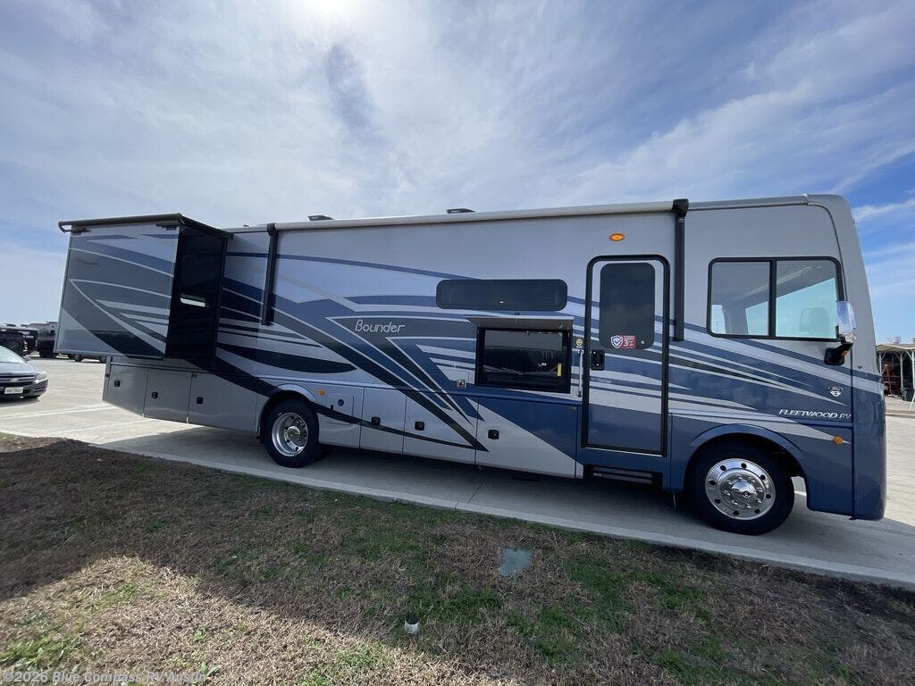 New 2026 Fleetwood Bounder 35K available in Buda, Texas