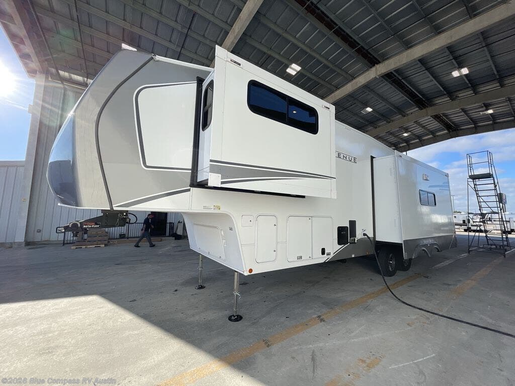 New 2026 Alliance RV Avenue 32RLS available in Buda, Texas