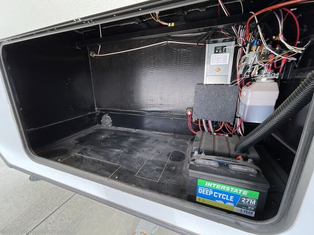 Used 2022 Alliance RV Paradigm 310RL available in Buda, Texas