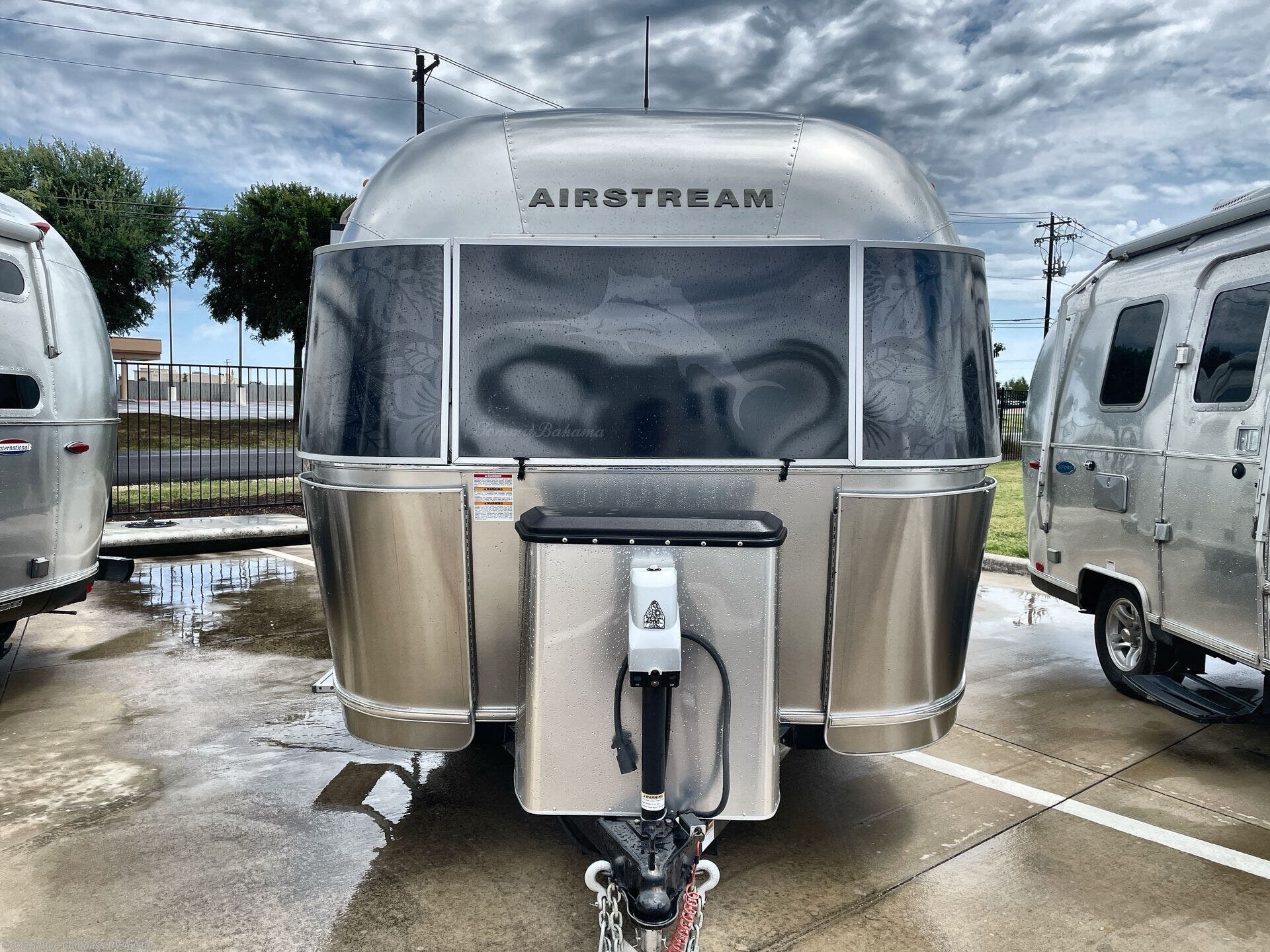 Used 2018 Airstream Tommy Bahama 19CB available in Buda, Texas