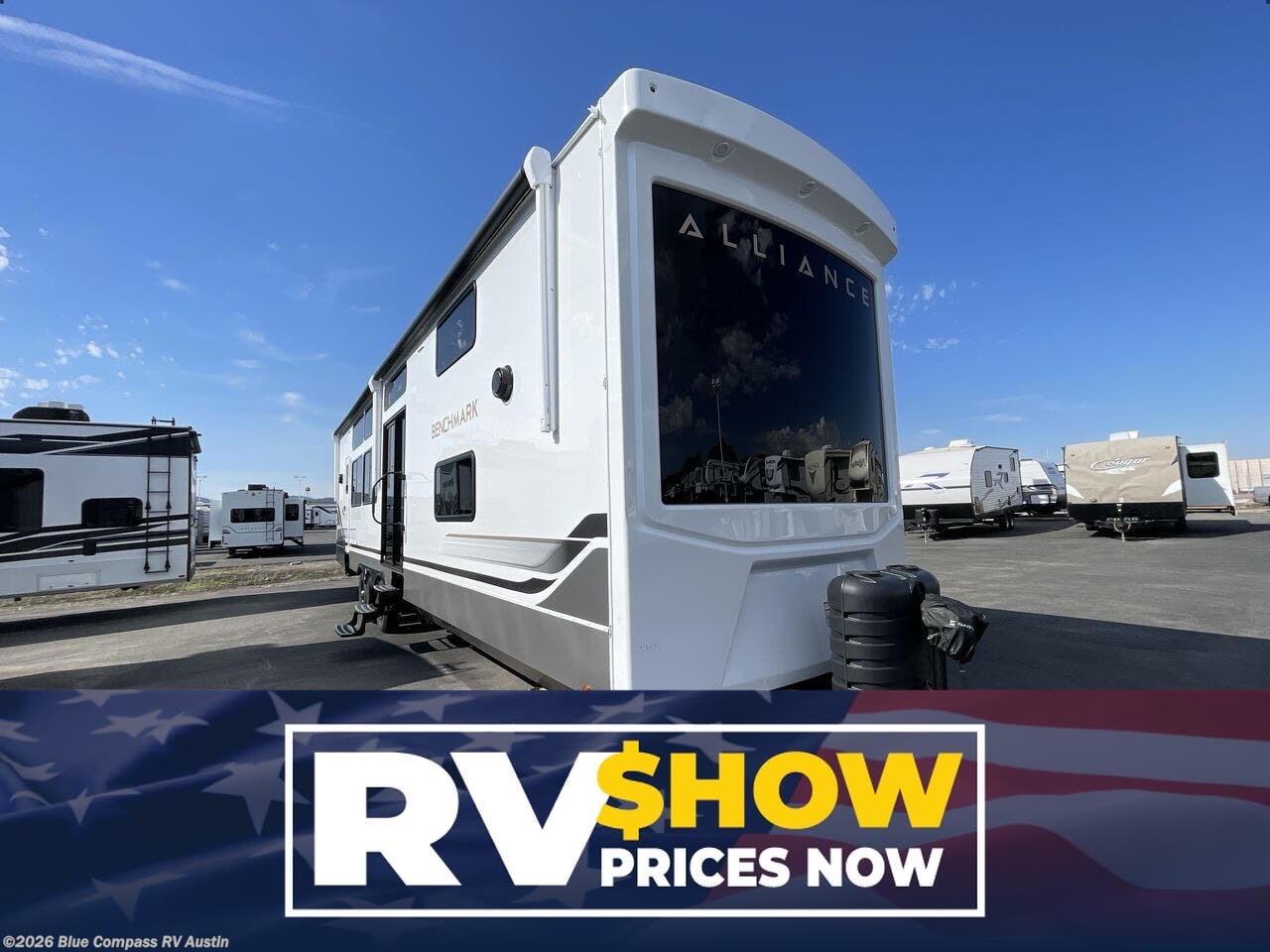 New 2026 Alliance RV Benchmark 44LFT available in Buda, Texas
