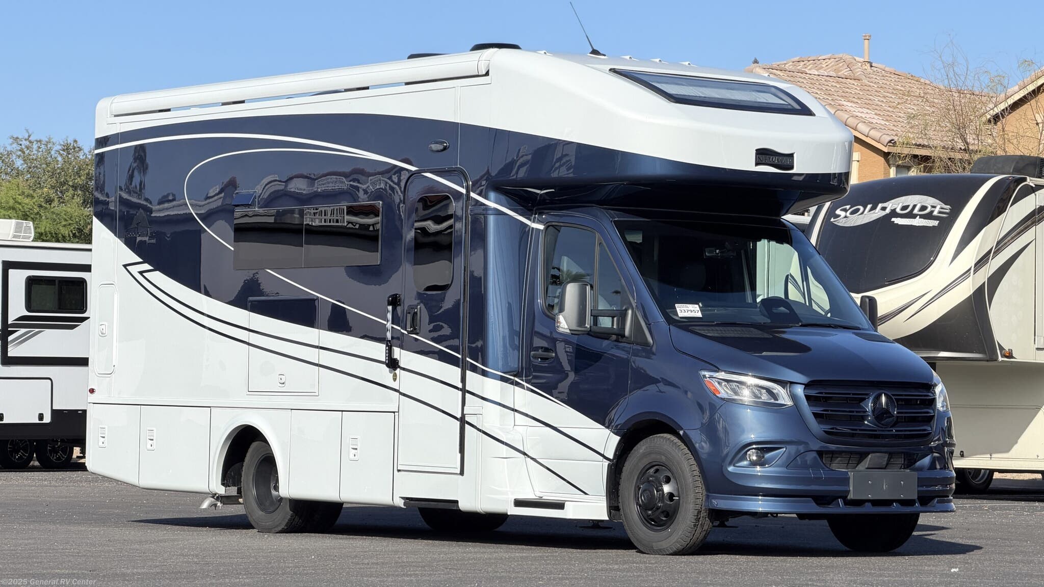 New 2026 Newmar Freedom Aire 2515 available in Mesa, Arizona