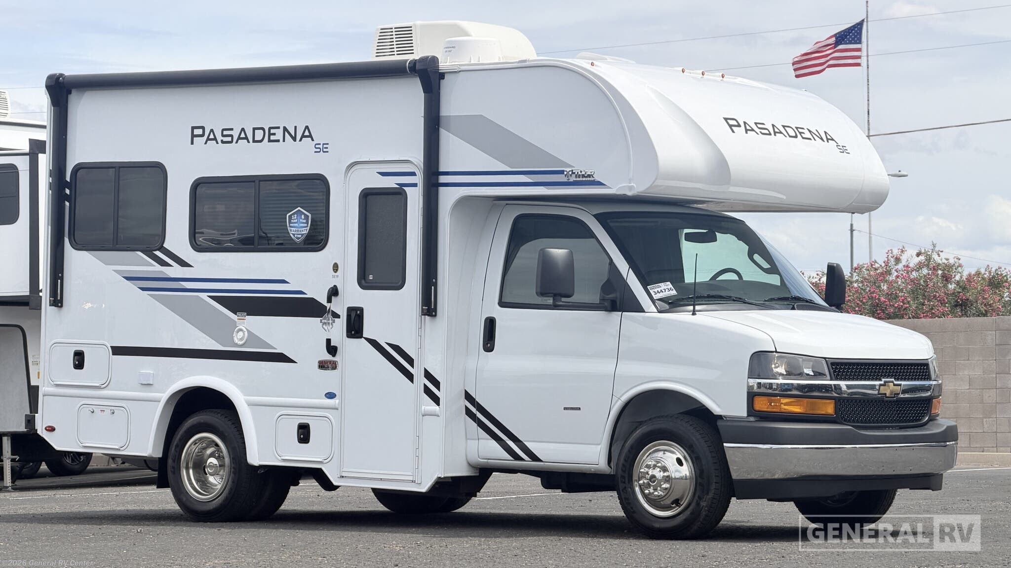 New 2026 Thor Motor Coach Pasadena SE19 Chevy available in Mesa, Arizona