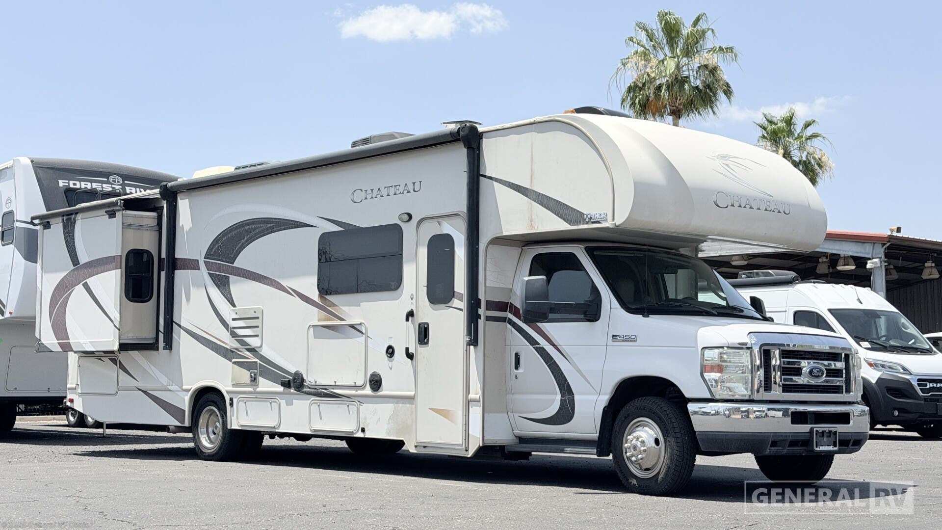 Used 2017 Thor Motor Coach Chateau 31L available in Mesa, Arizona