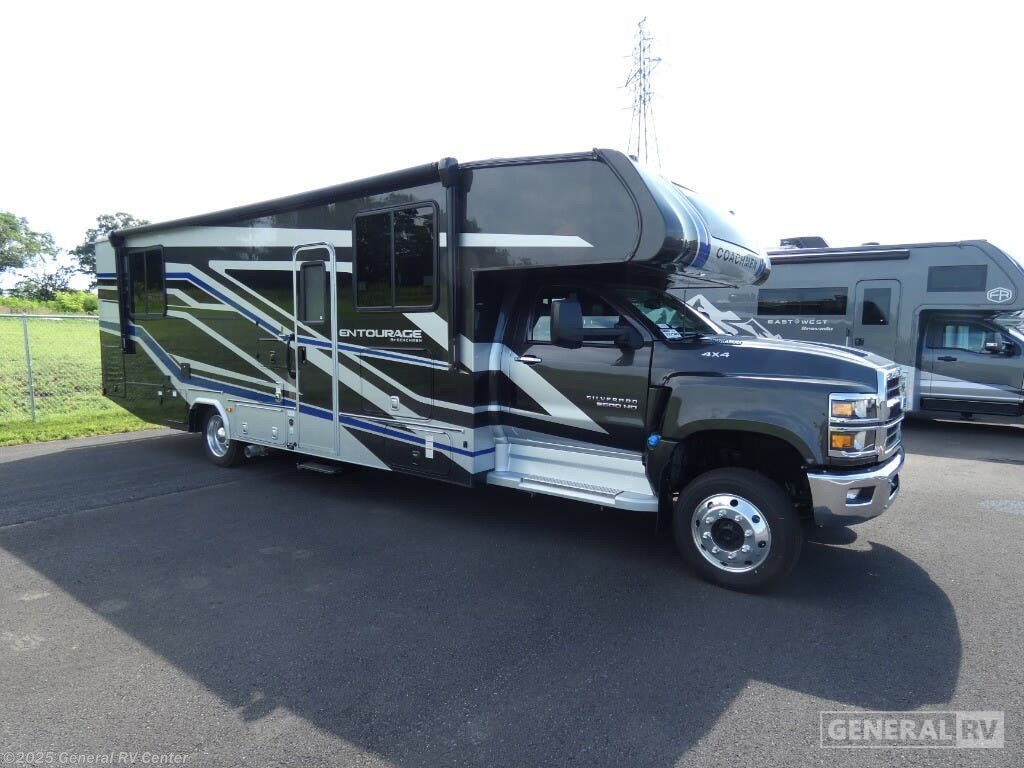 New 2025 Coachmen Entourage 320LV available in Longmont, Colorado