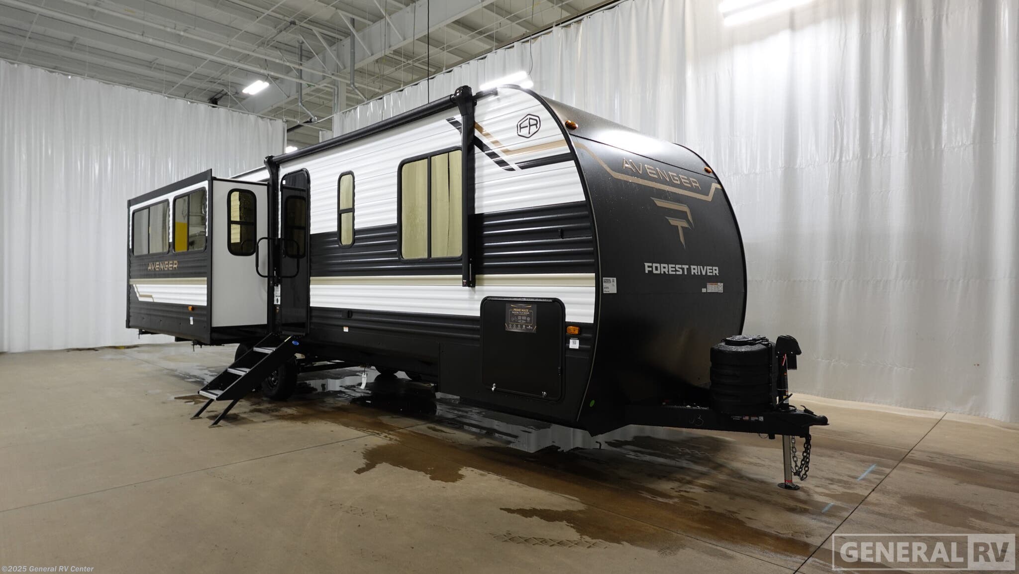 New 2026 Prime Time Avenger 27REI available in Longmont, Colorado