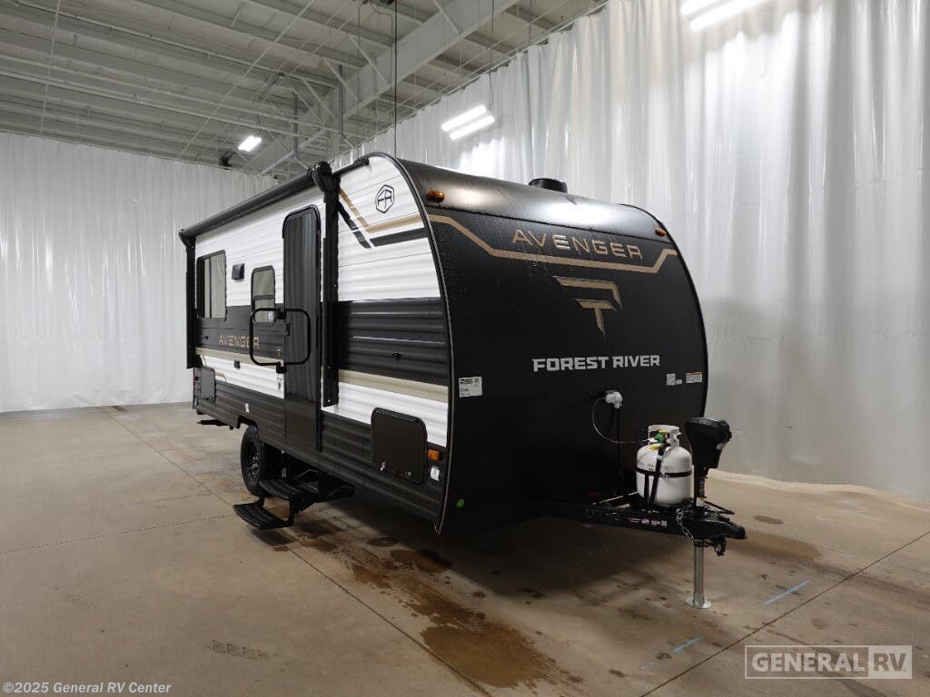 New 2026 Prime Time Avenger 16RD available in Longmont, Colorado