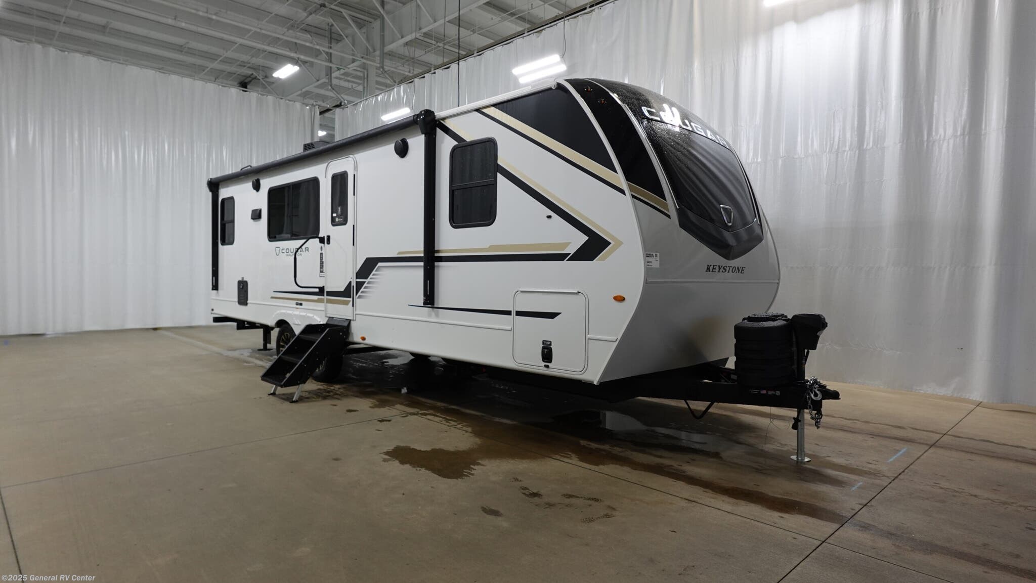 New 2026 Keystone Cougar HALF TON 26LBW available in Longmont, Colorado