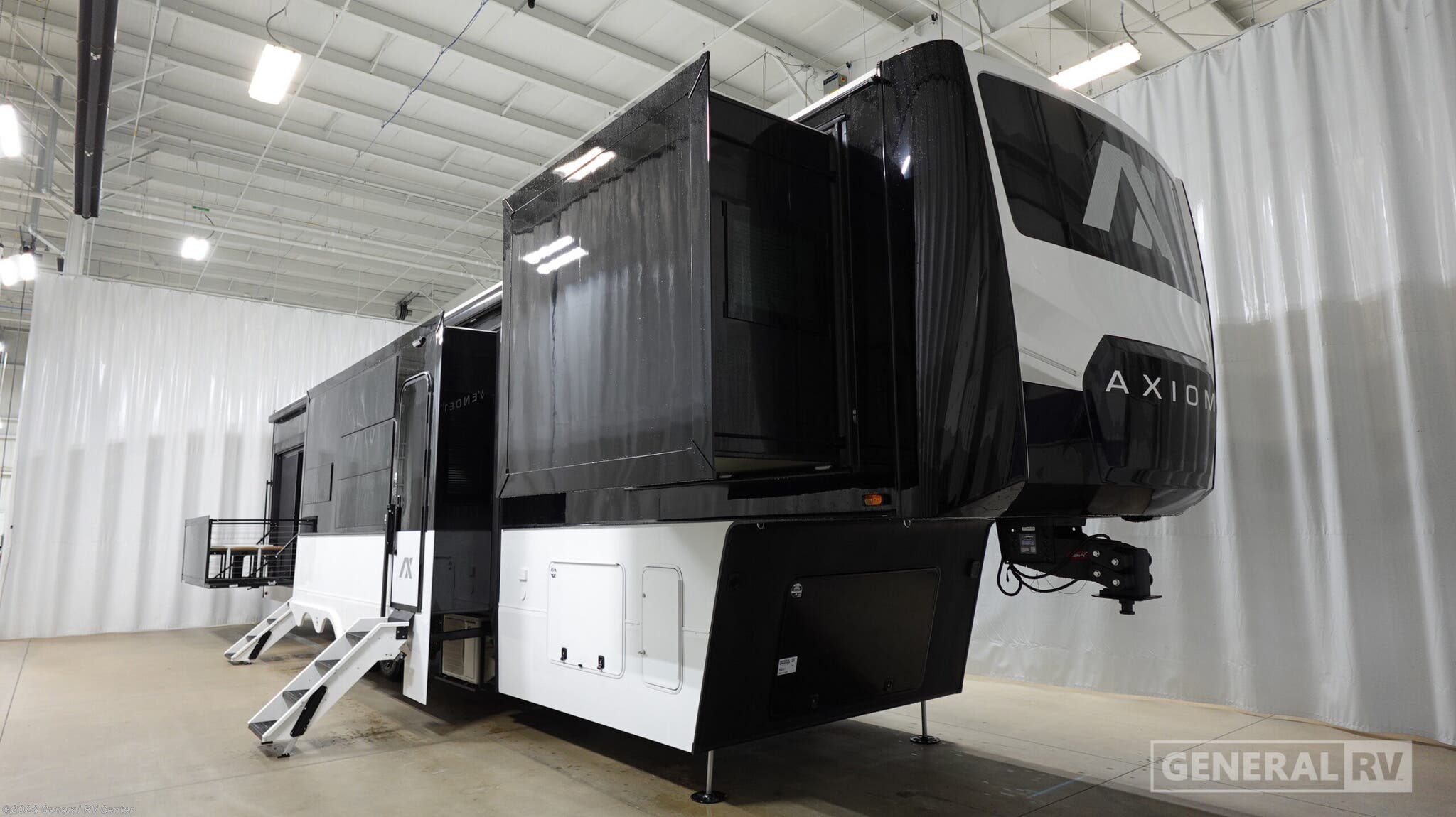 New 2027 Axiom Vendetta V4250SP available in Longmont, Colorado