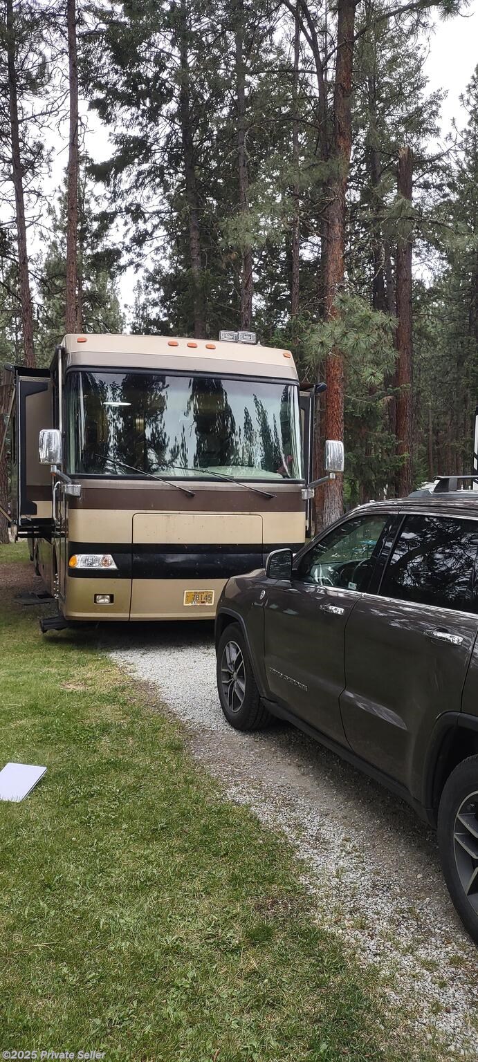 Used 2003 Monaco RV Windsor  available in Woodburn, Oregon