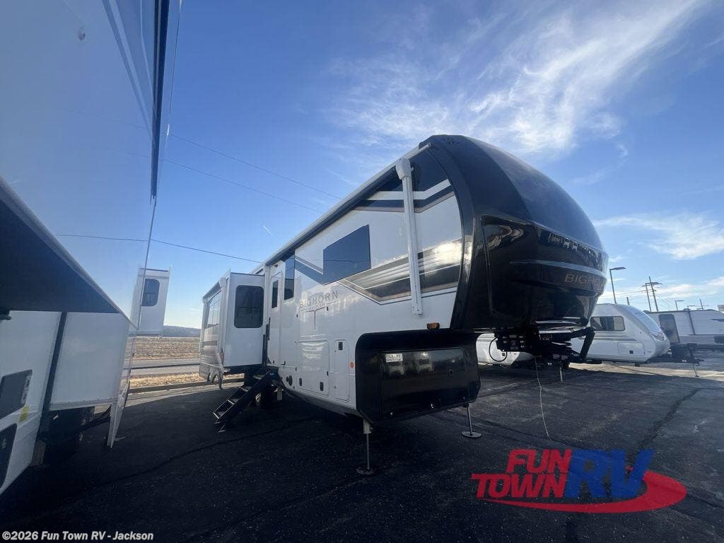 New 2026 Heartland Bighorn 31RL available in Jackson, Michigan
