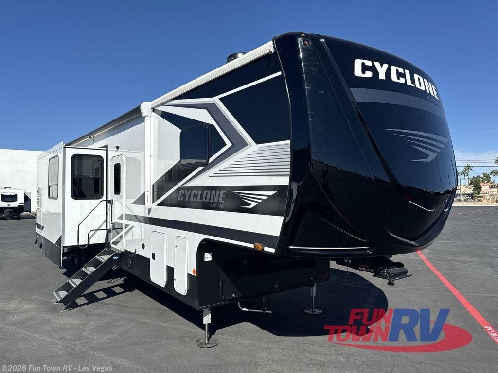 New 2026 Heartland Cyclone 3913 available in Las Vegas, Nevada