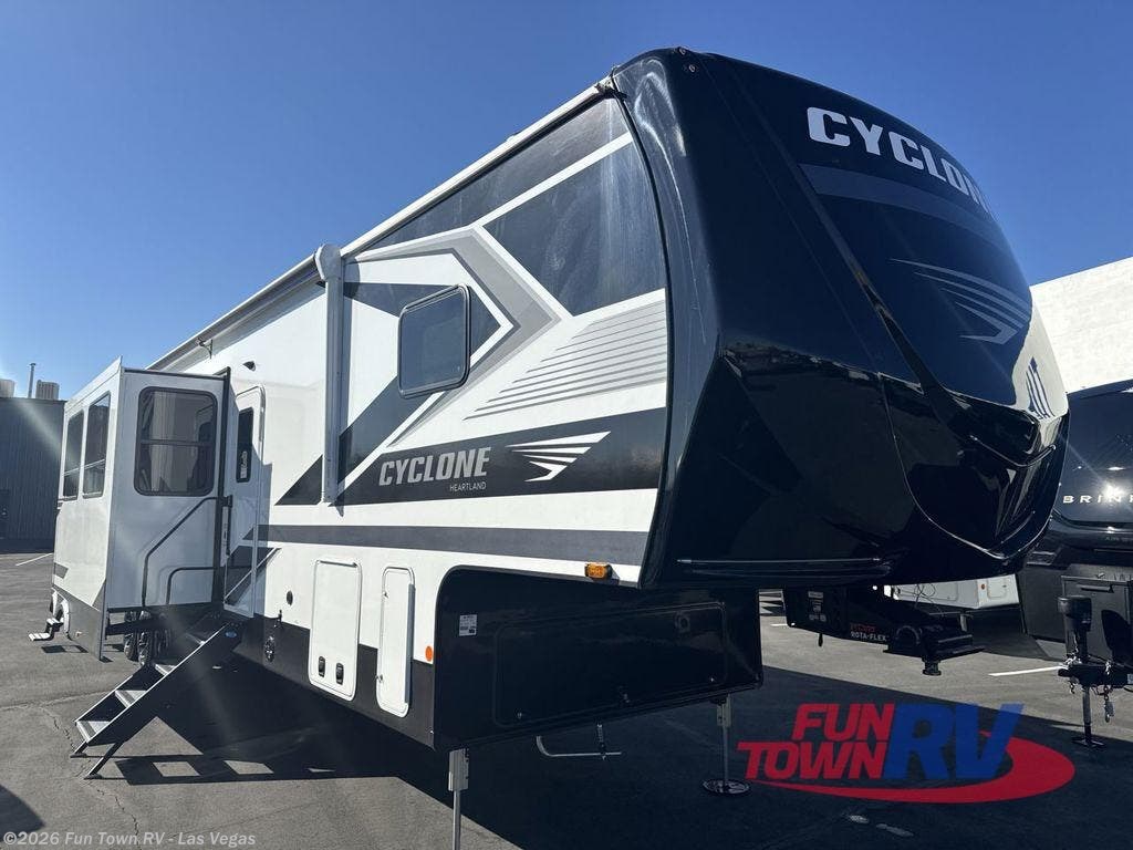 New 2026 Heartland Cyclone 3914 available in Las Vegas, Nevada
