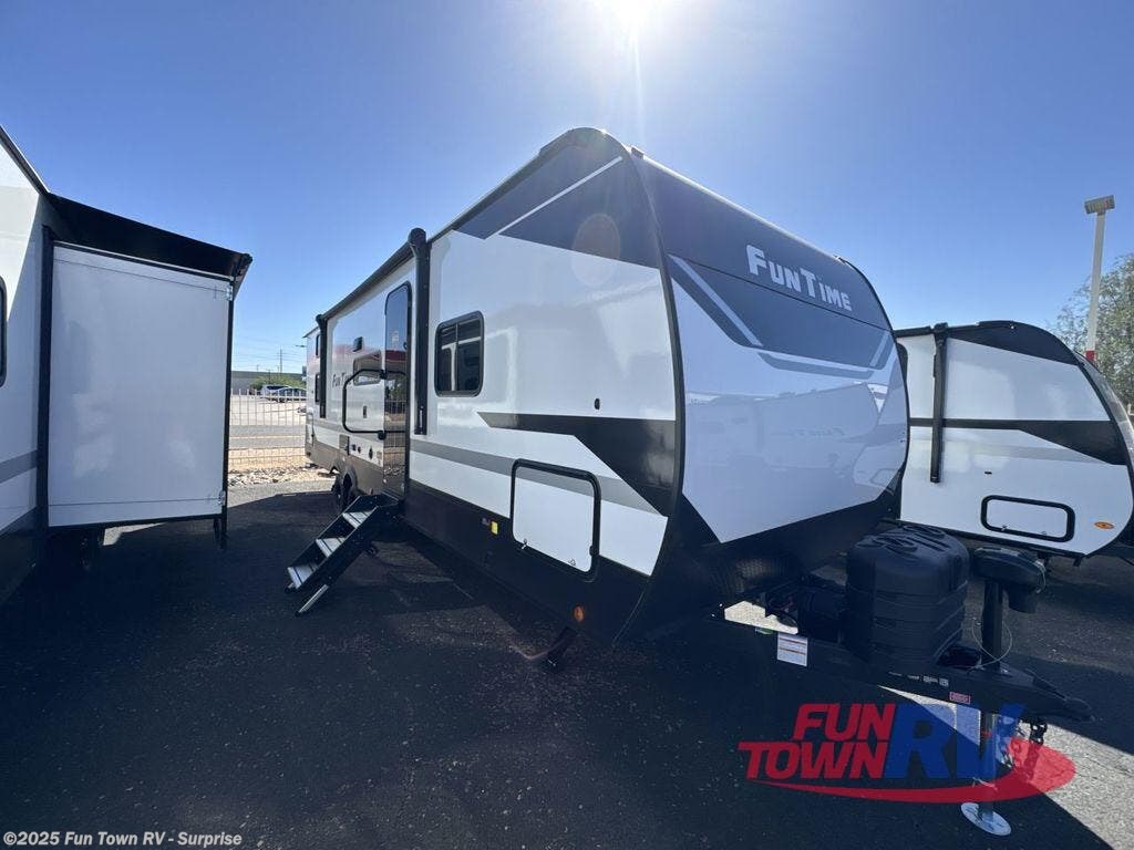 New 2026 CrossRoads  Fun Time 27BH available in Surprise, Arizona