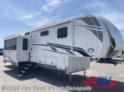 New 2026 Forest River Cardinal 34CRIB available in Edinburgh, Indiana