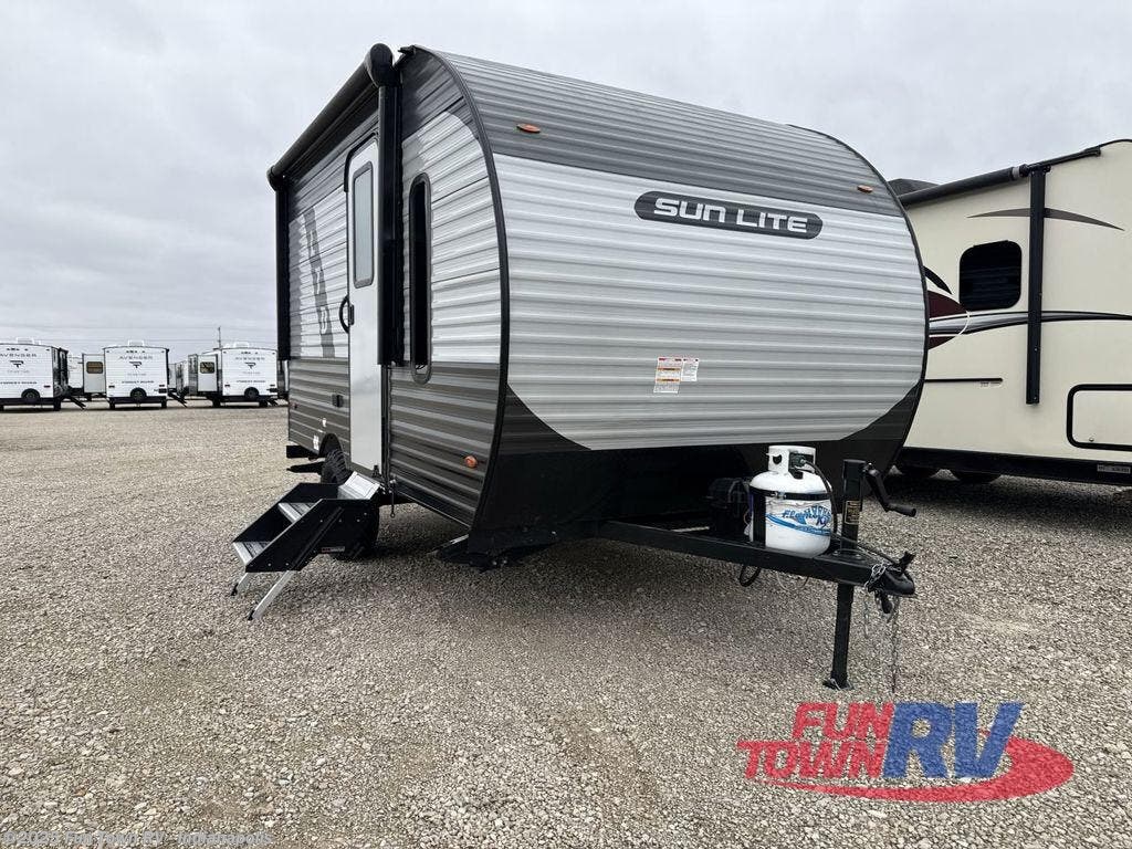 Used 2024 Sunset Park RV Sun Lite 13MJ available in Edinburgh, Indiana