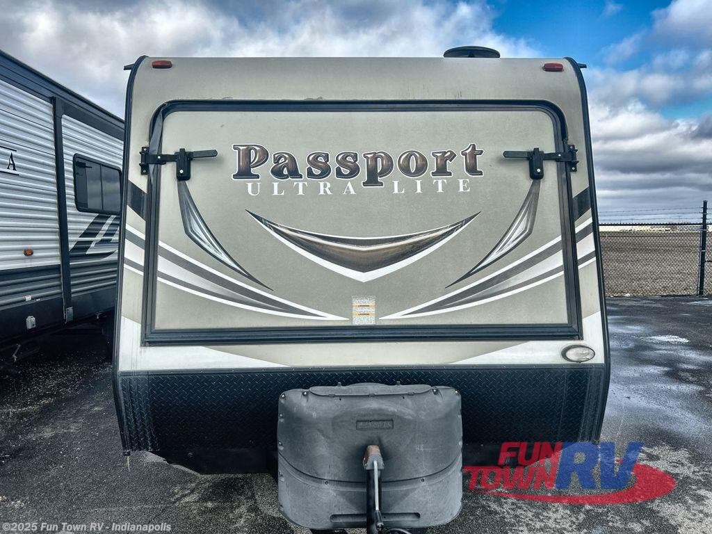 Used 2018 Keystone Passport 217EXP Express available in Edinburgh, Indiana