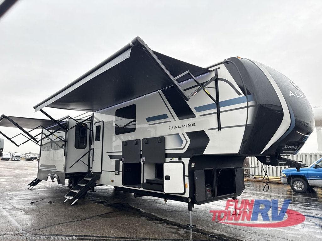 New 2026 Keystone Alpine 3910RK available in Edinburgh, Indiana