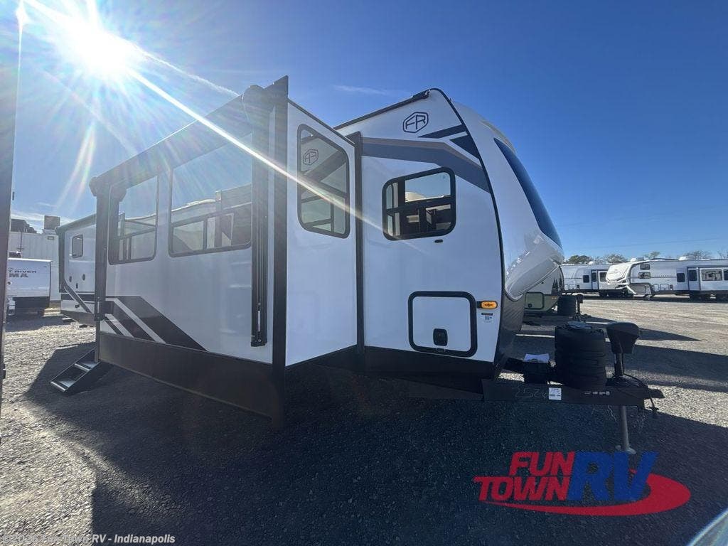 New 2026 Prime Time LaCrosse 3450FB available in Edinburgh, Indiana