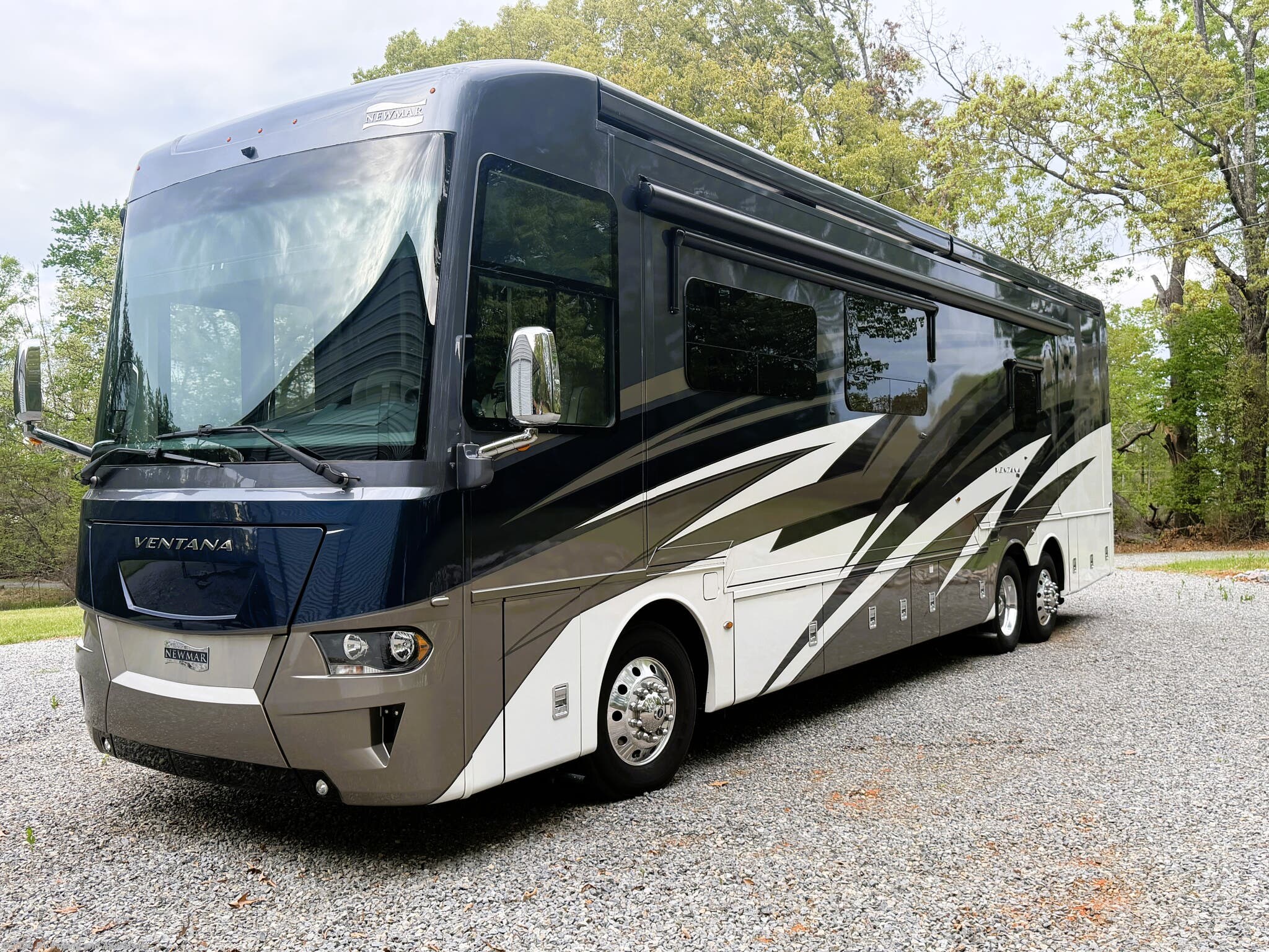 New 2021 Newmar Ventana 4037 Located in Moneta Va 24121 available in , Florida