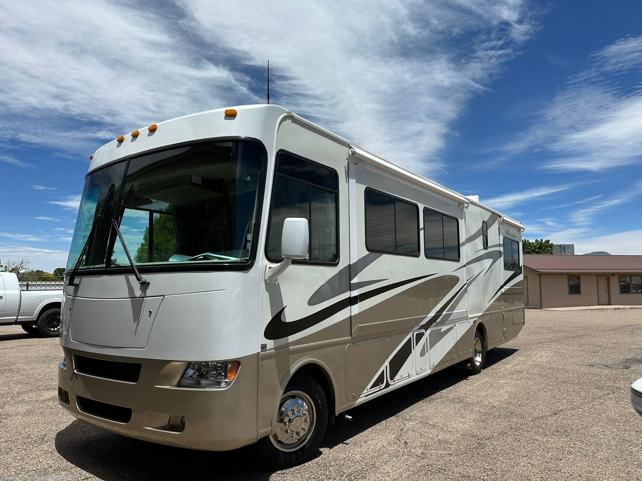 Used 2006 Four Winds International Hurricane 34N LOCATED IN Sandia Park NM 87047 available in , Florida