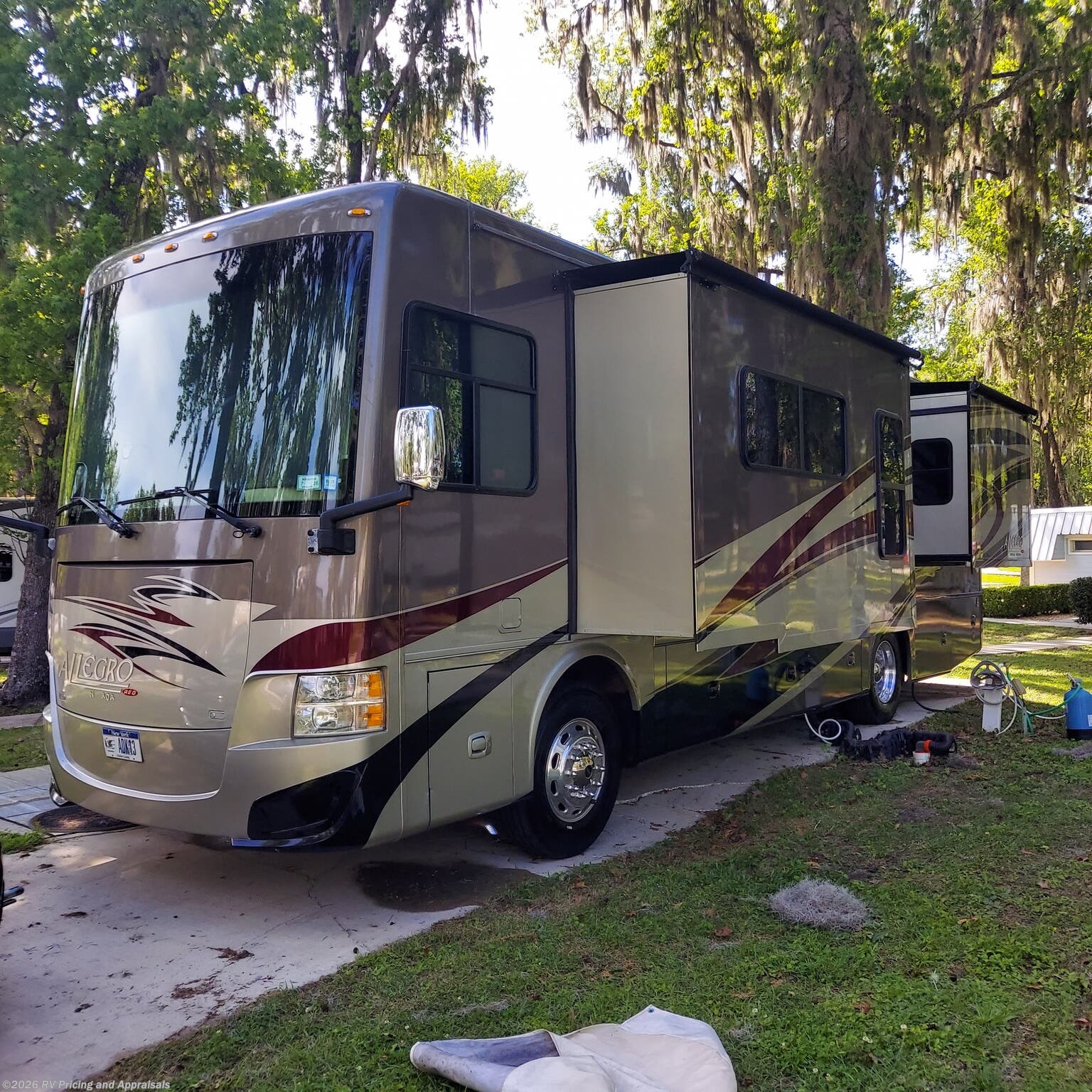 Used 2013 Tiffin Allegro Red 33AA LOCATED IN MERRILL NEW YORK 12955 available in , Florida