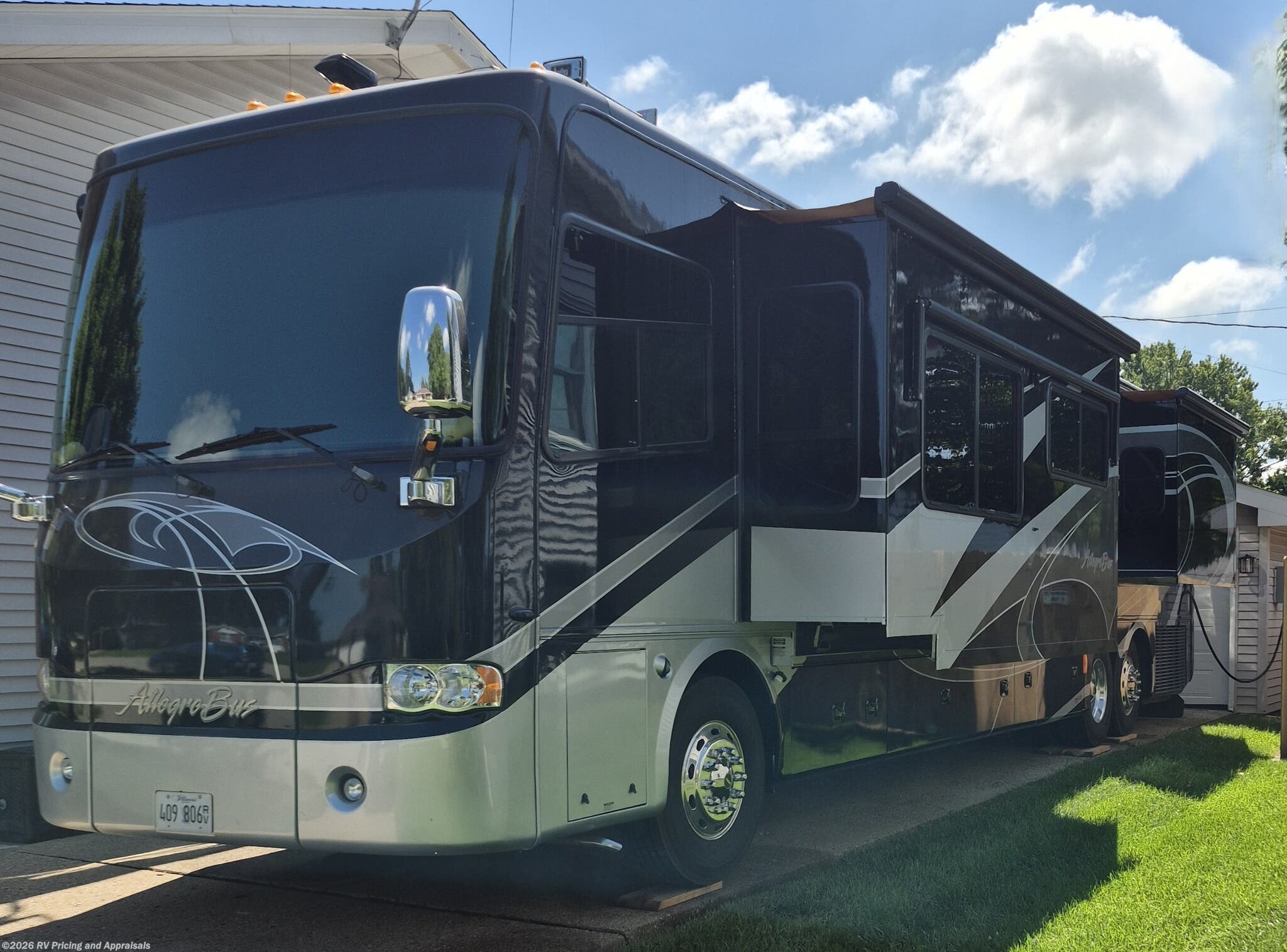 Used 2008 Tiffin Allegro Bus 43 QRP LOCATED IN SPRINGFIELD ILLINOIS available in , Florida