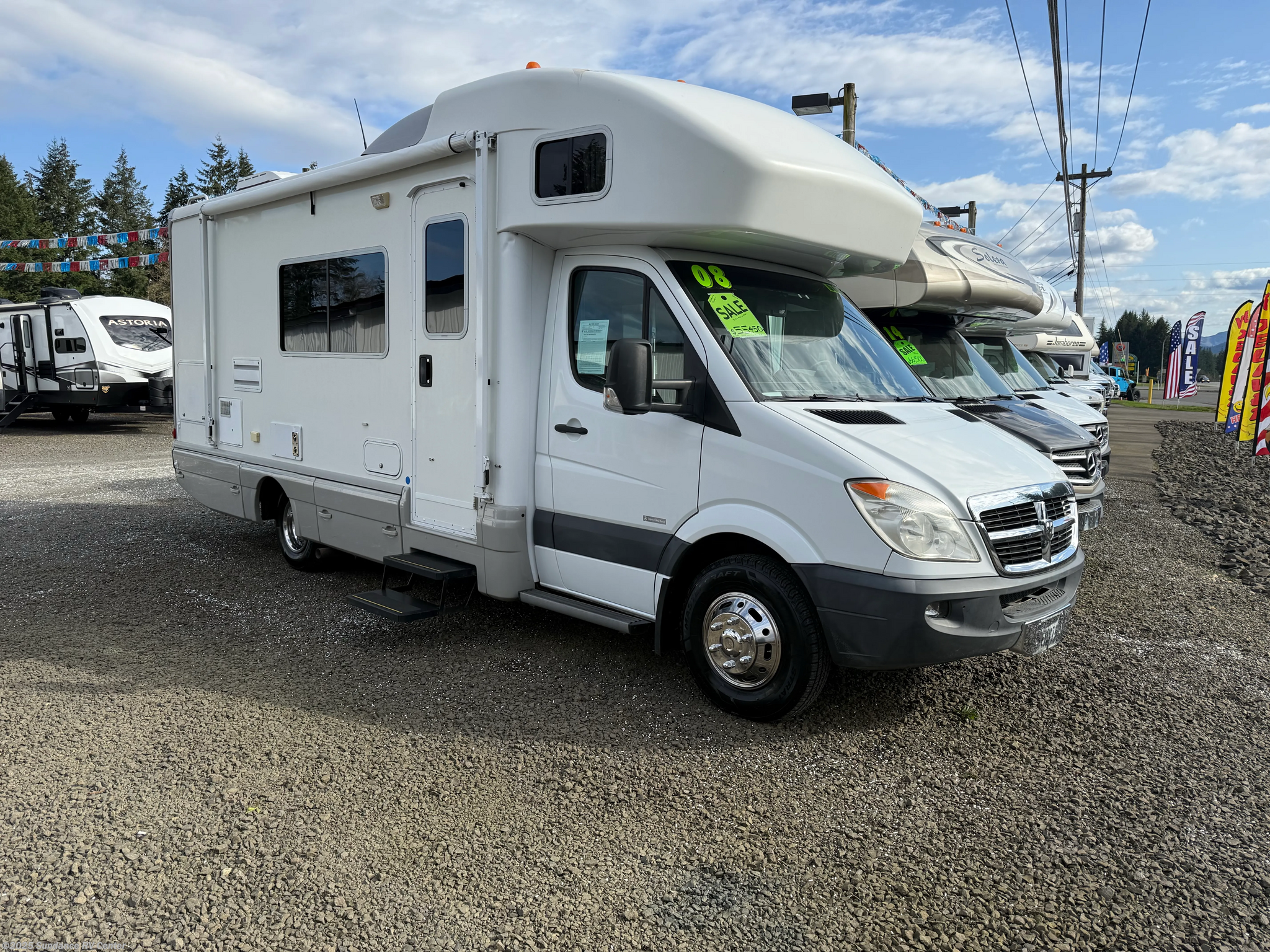 Used 2008 Winnebago View 24H available in Shelton, Washington