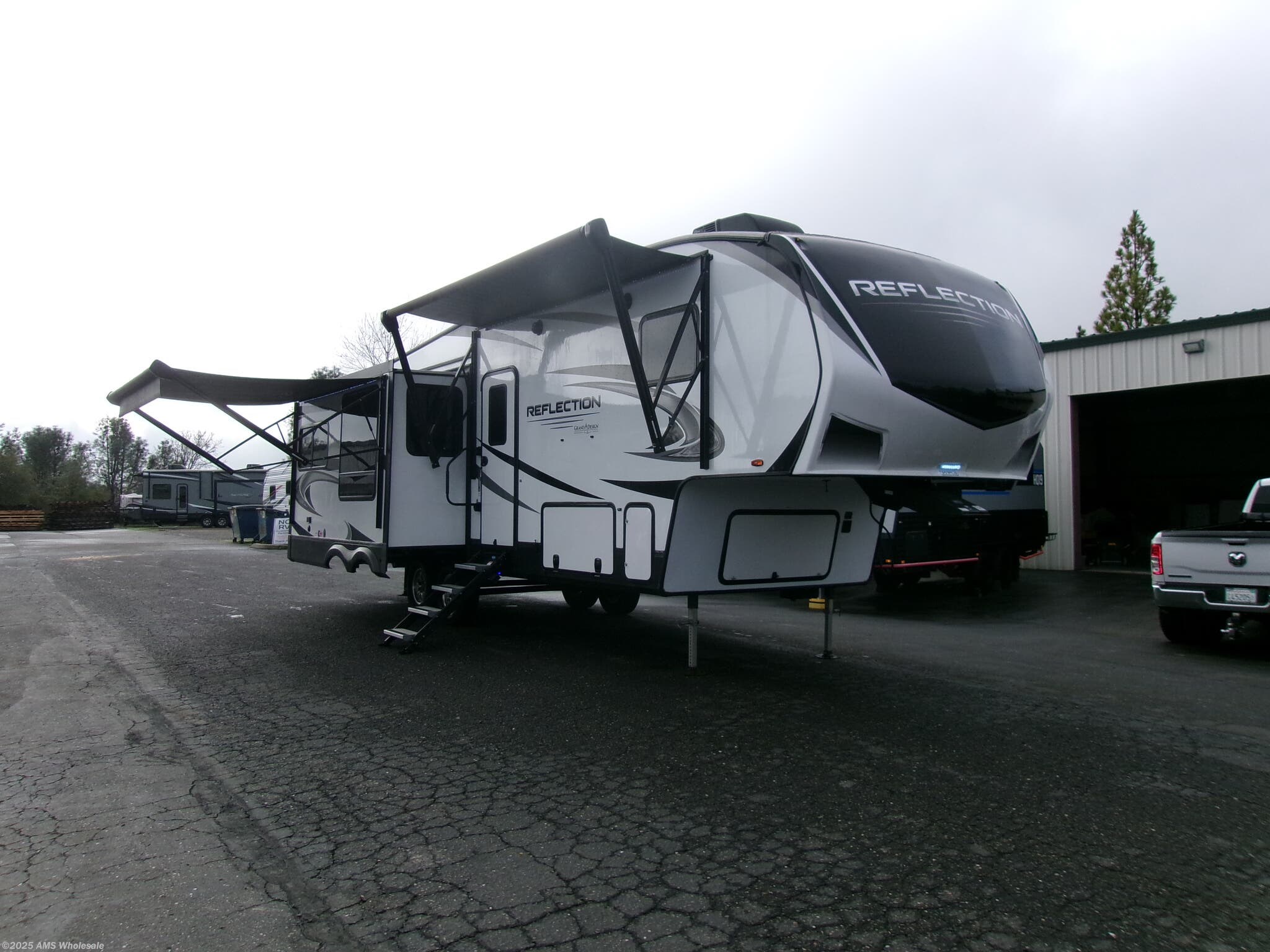 Used 2021 Grand Design Reflection 303rls available in Placerville, California