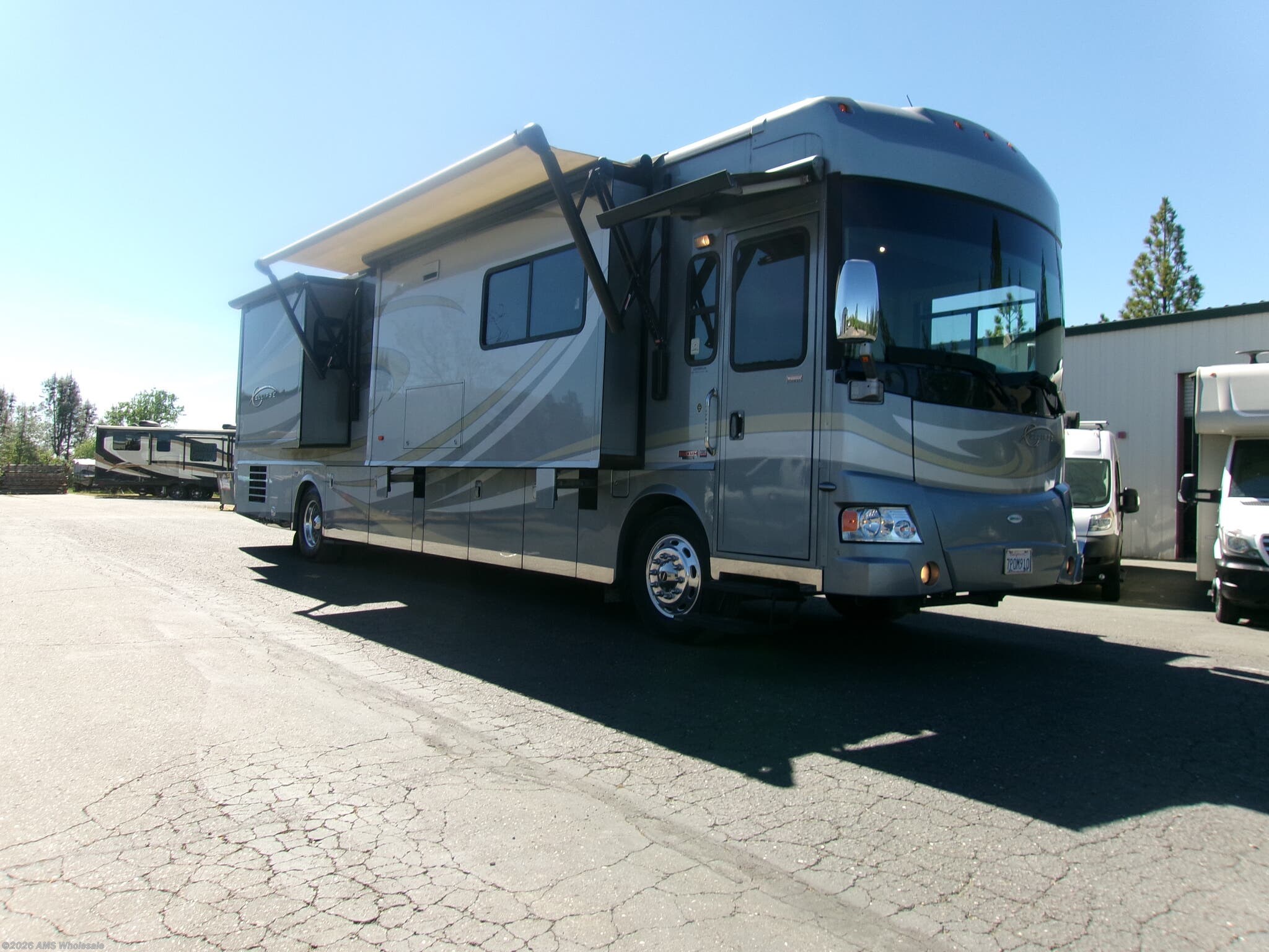 Used 2010 Itasca Ellipse 40cd available in Placerville, California