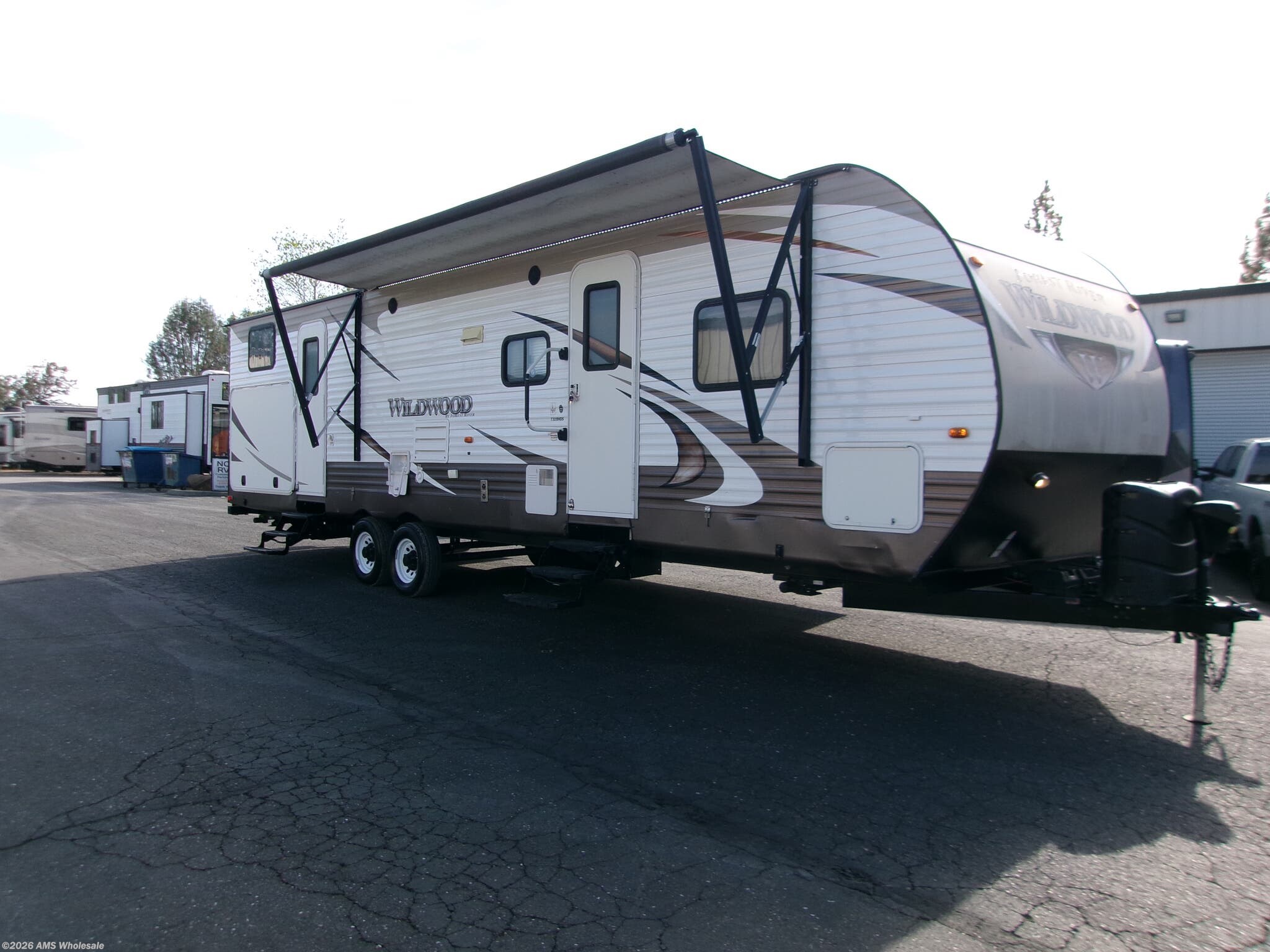 Used 2016 Forest River Wildwood t32bhds available in Placerville, California