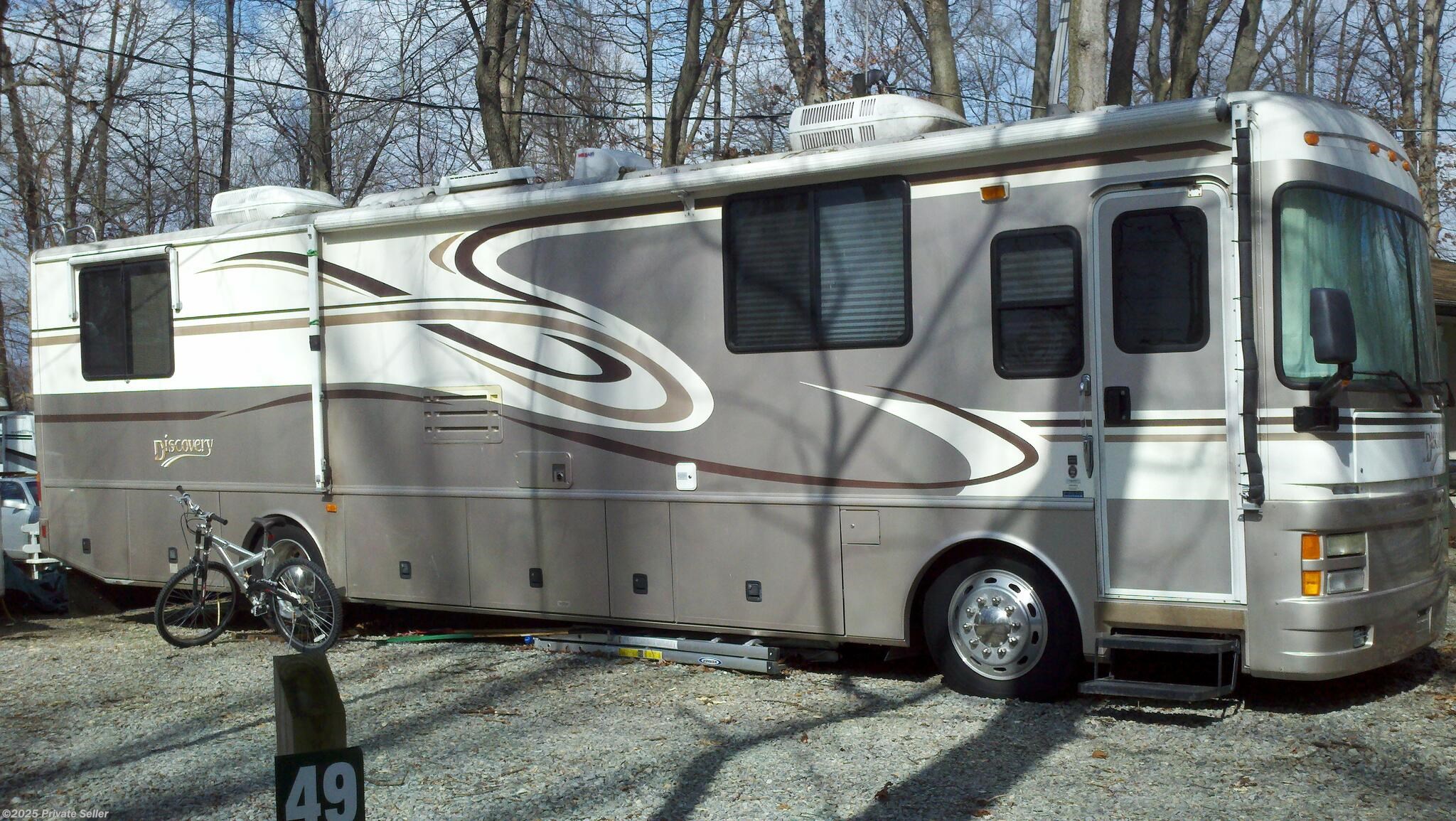 Used 1999 Fleetwood Discovery 36T available in Alamo, Texas