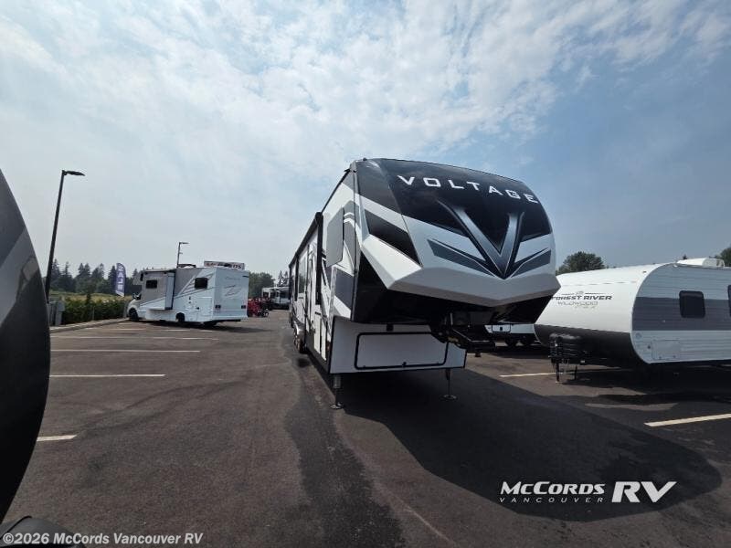Used 2021 Dutchmen Voltage 3915 available in Battle Ground, Washington